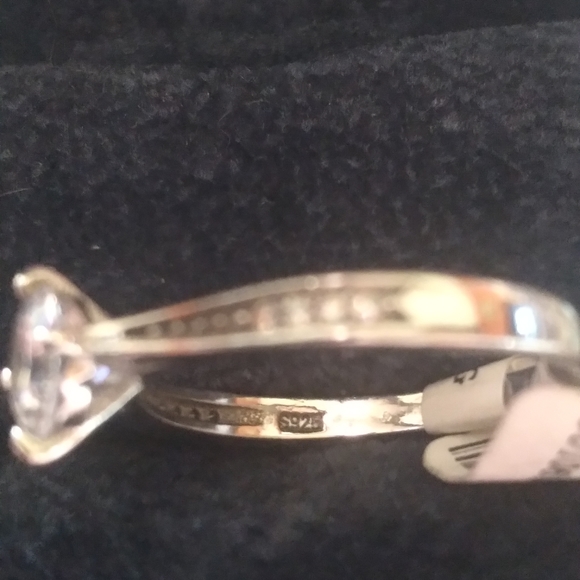 #2 GORGEOUS 925 S/S Square Triple A CZ Engagement Style Ring 😲 - Picture 9 of 15